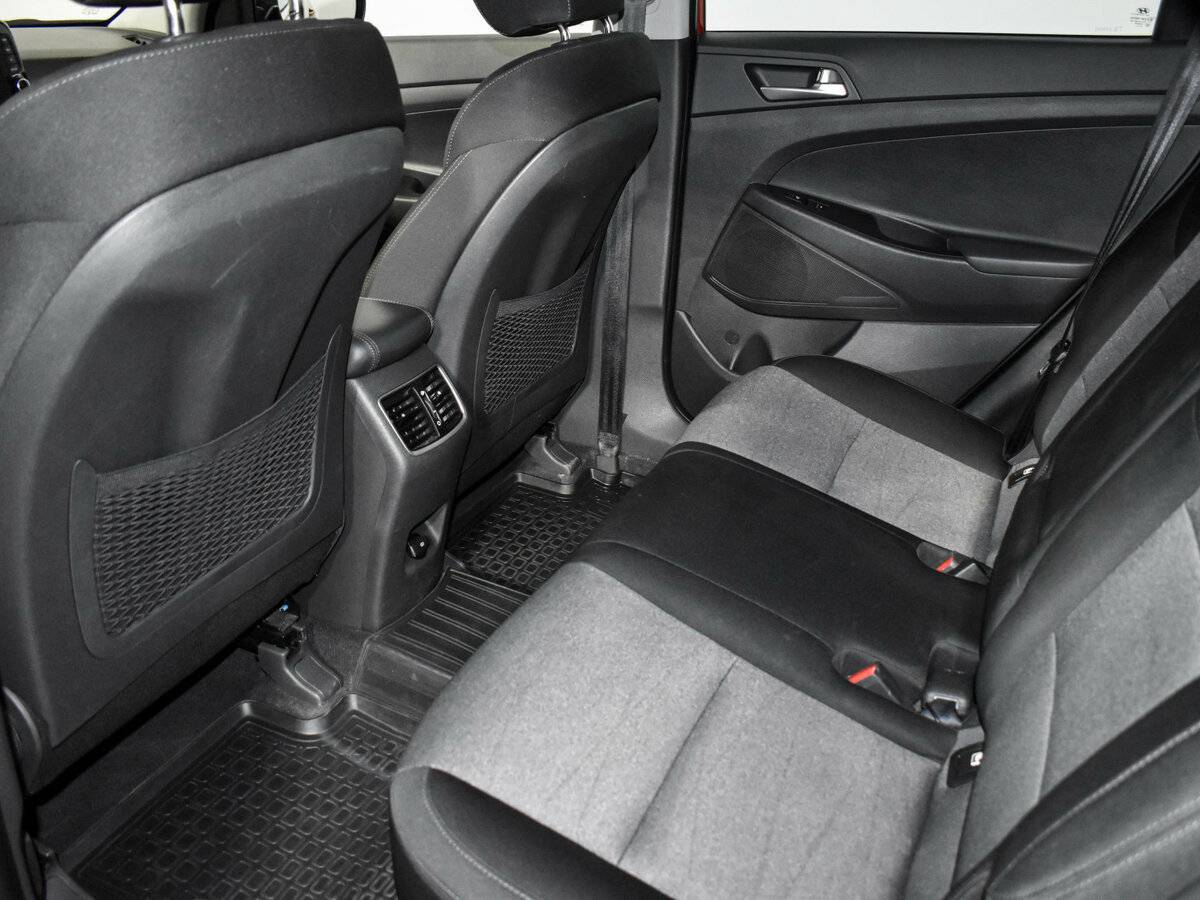 Купить Hyundai Tucson с пробегом. Фото: #13