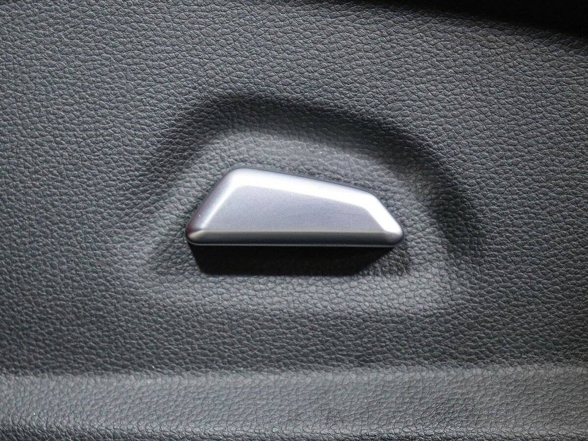 Купить Москвич 3 с пробегом. Фото: #10