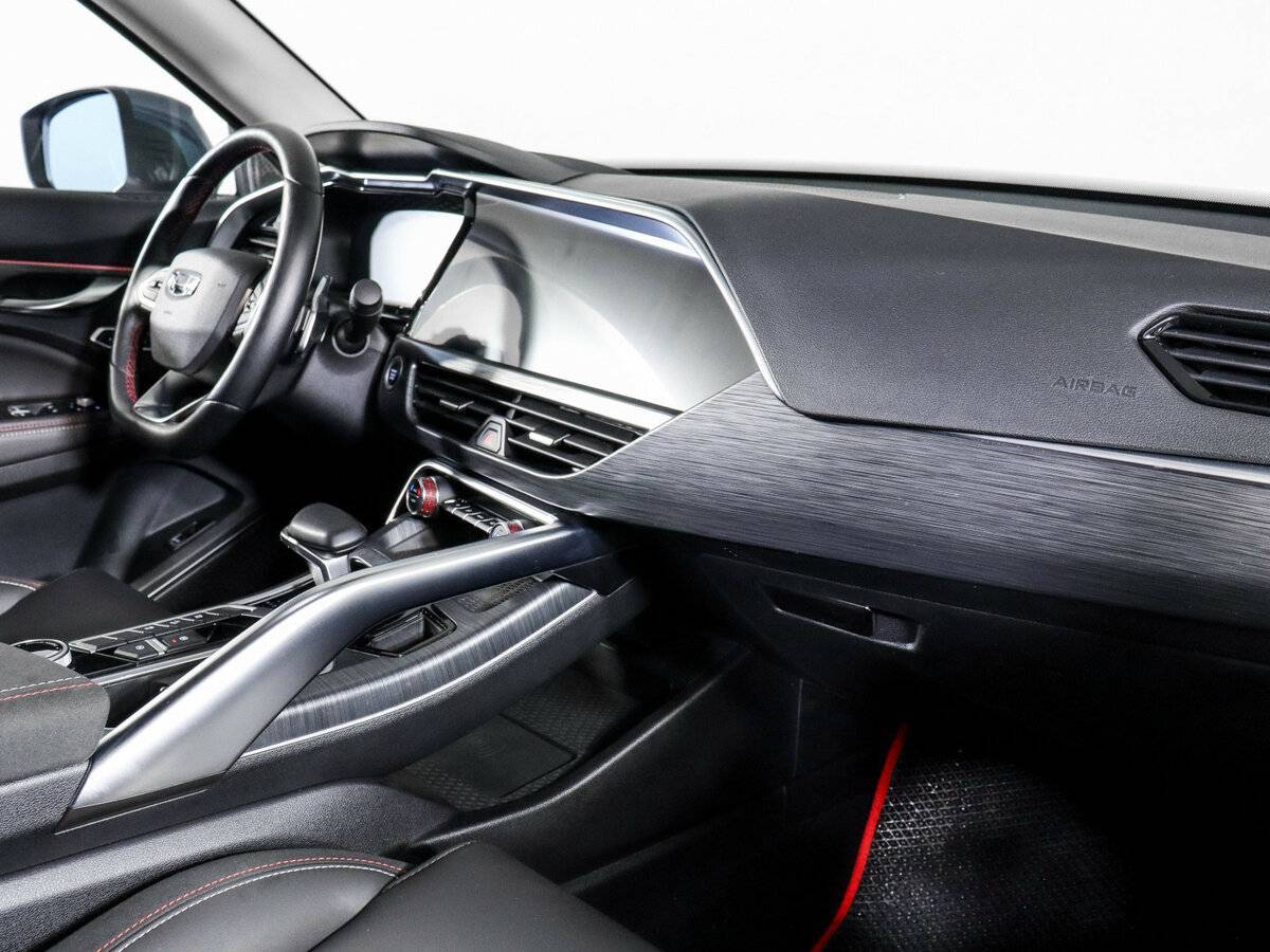 Купить Geely Tugella с пробегом. Фото: #8