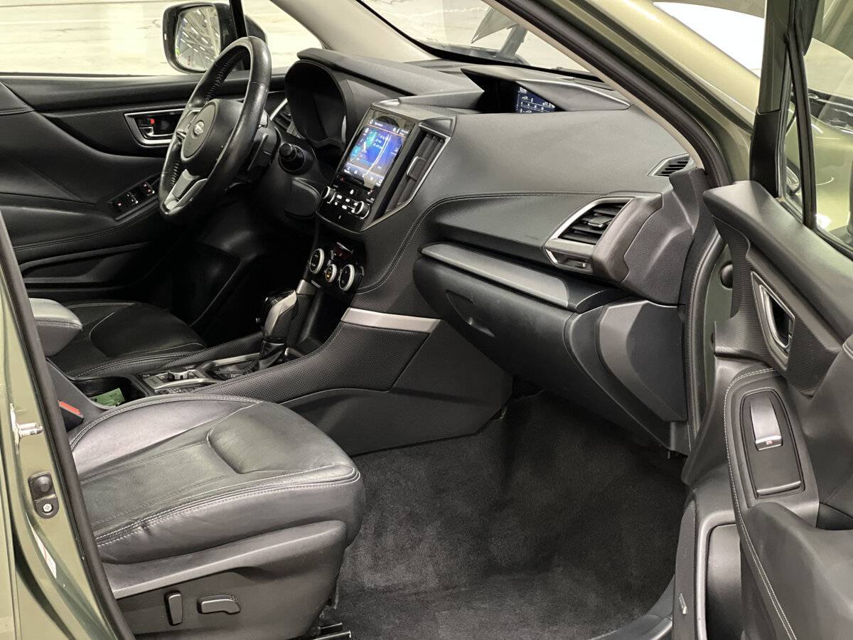 Купить Subaru Forester с пробегом. Фото: #10