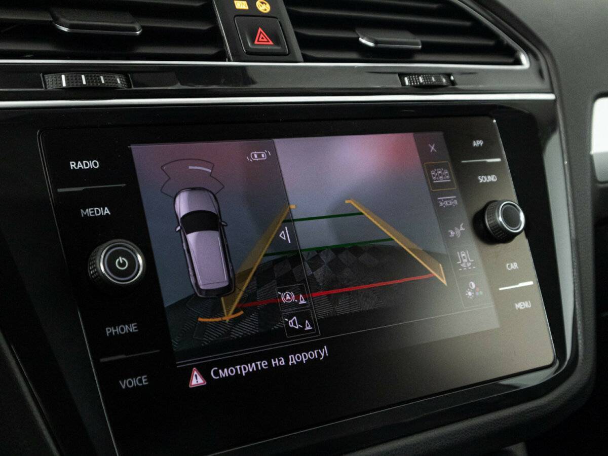 Купить Volkswagen Tiguan с пробегом. Фото: #16