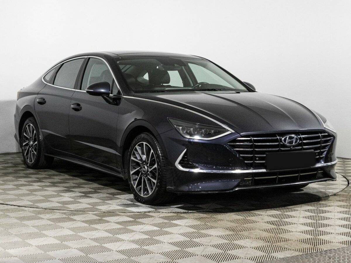 Купить Hyundai Sonata с пробегом. Фото: #2