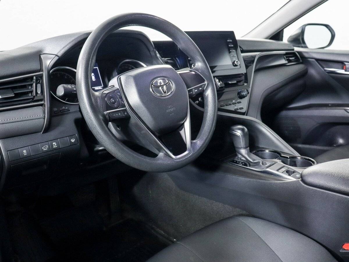 Купить Toyota Camry с пробегом. Фото: #13