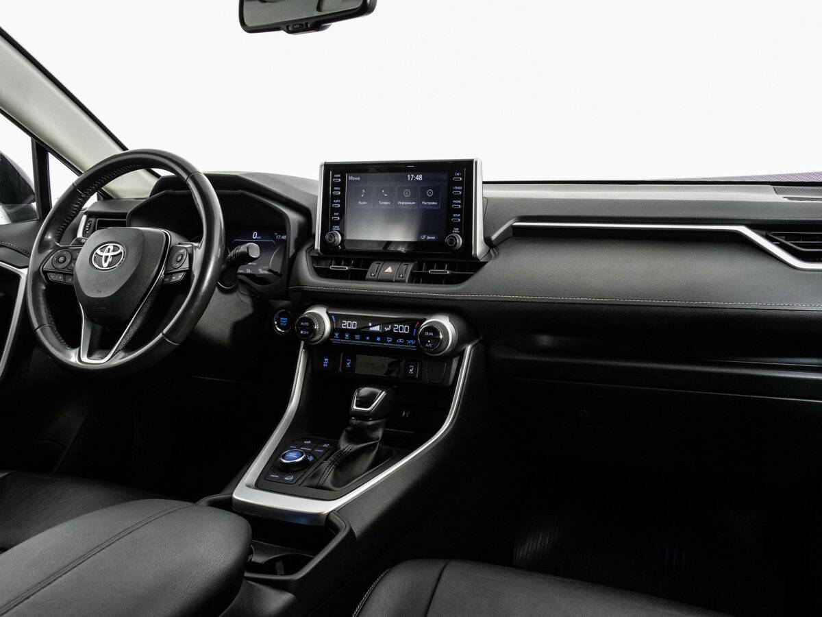 Купить Toyota RAV4 с пробегом. Фото: #6