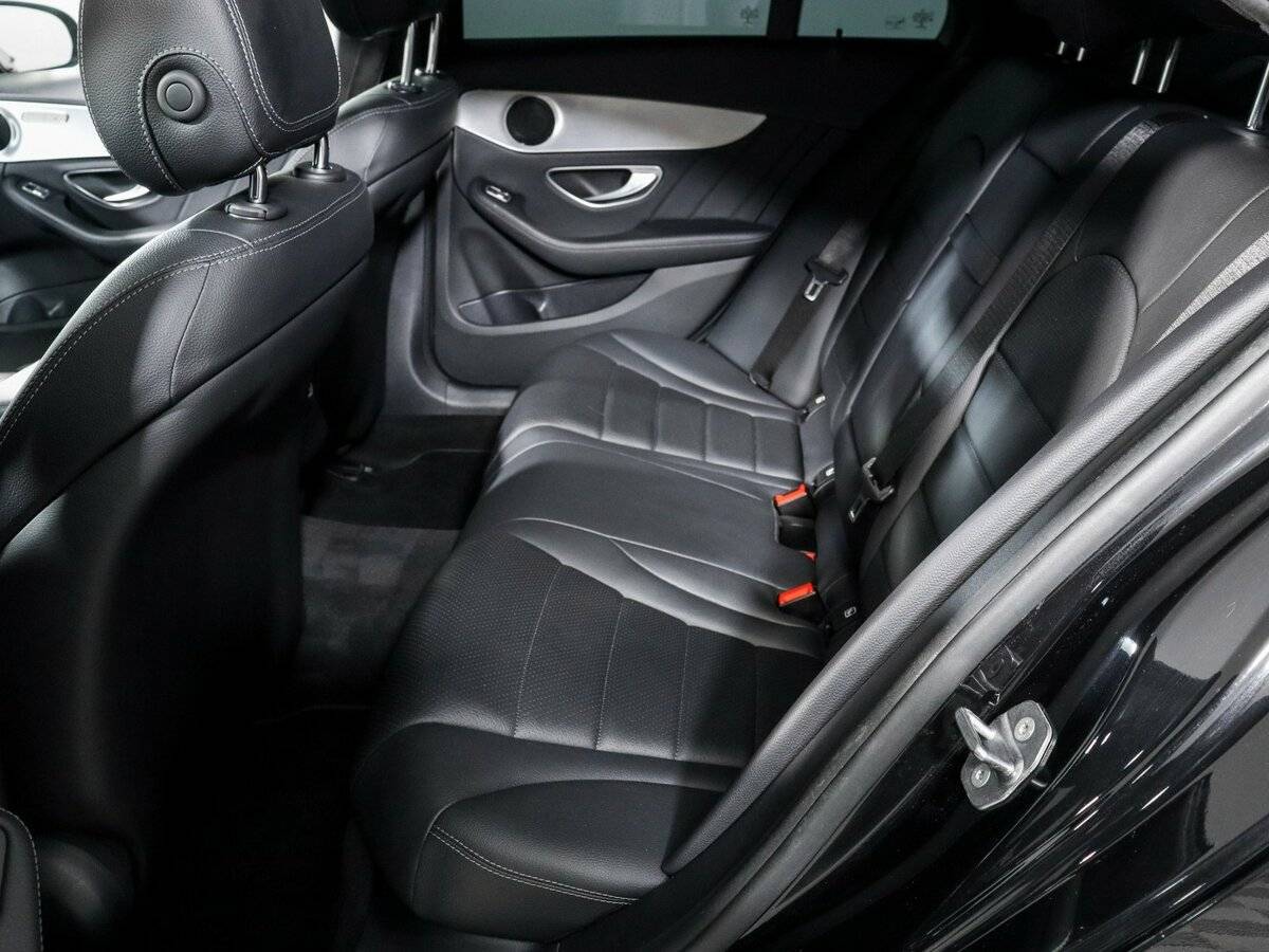 Купить Mercedes-Benz C-Класс с пробегом. Фото: #9
