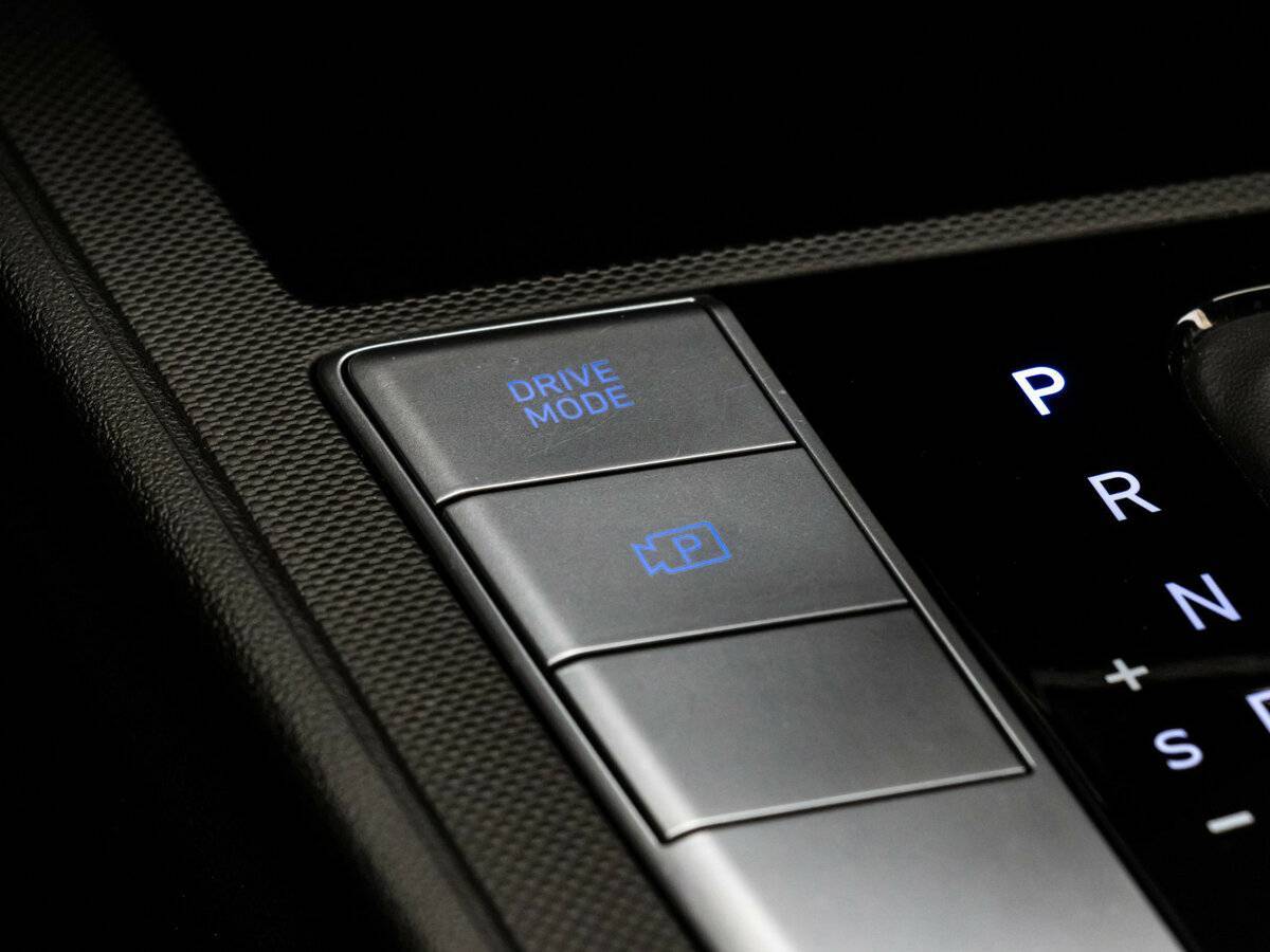 Купить Hyundai Elantra с пробегом. Фото: #17