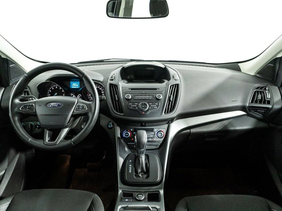 Купить Ford Kuga с пробегом. Фото: #12