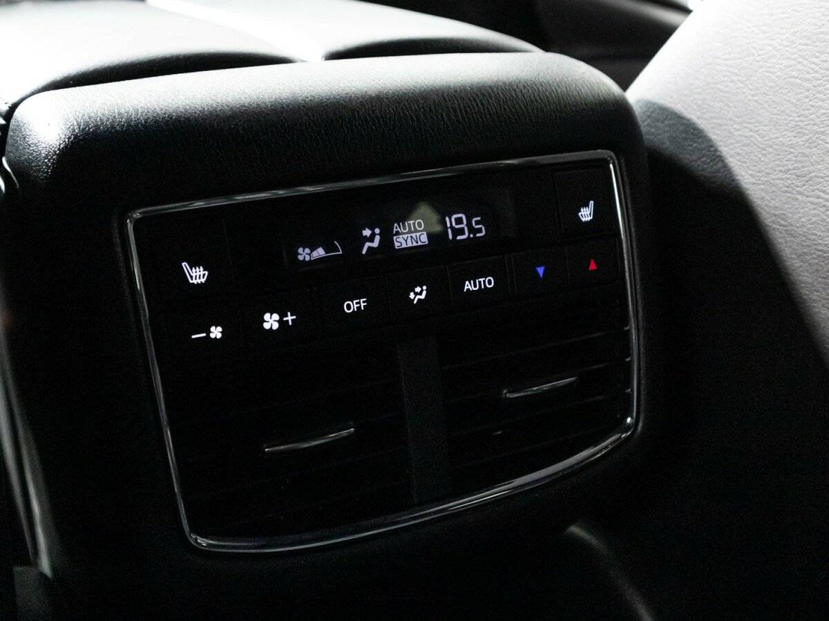 Купить Mazda CX-9 с пробегом. Фото: #21