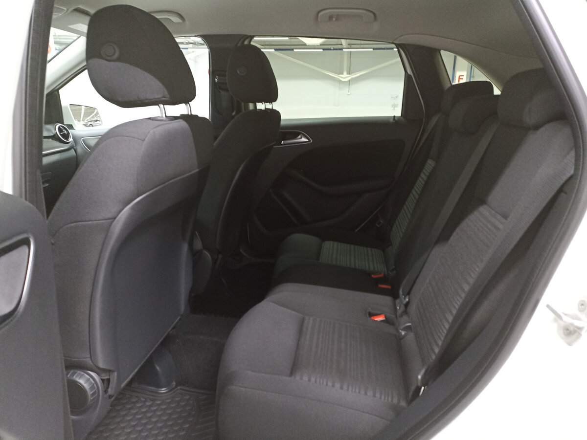 Купить Mercedes-Benz B-Класс с пробегом. Фото: #11