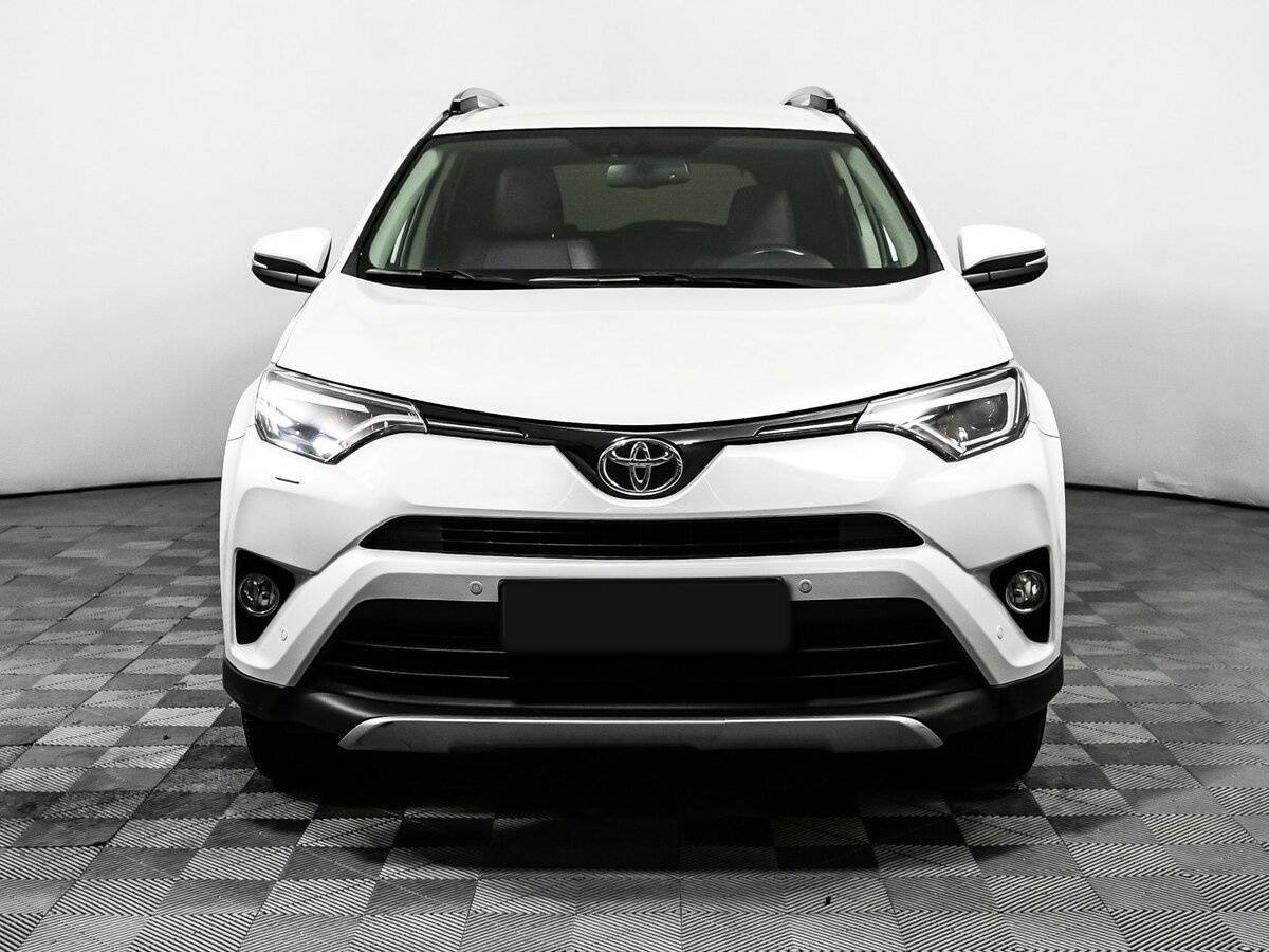 Купить Toyota RAV4 с пробегом. Фото: #1