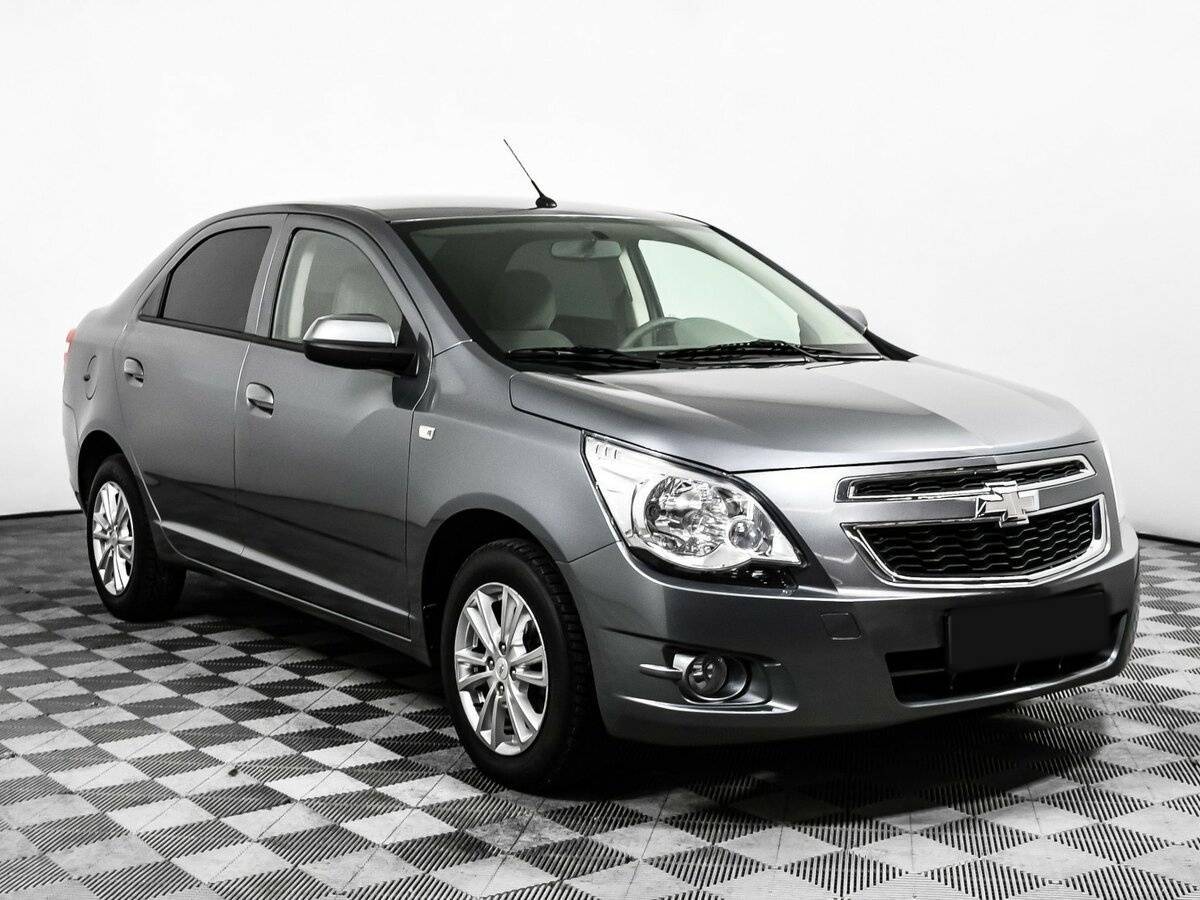 Купить Chevrolet Cobalt с пробегом. Фото: #2