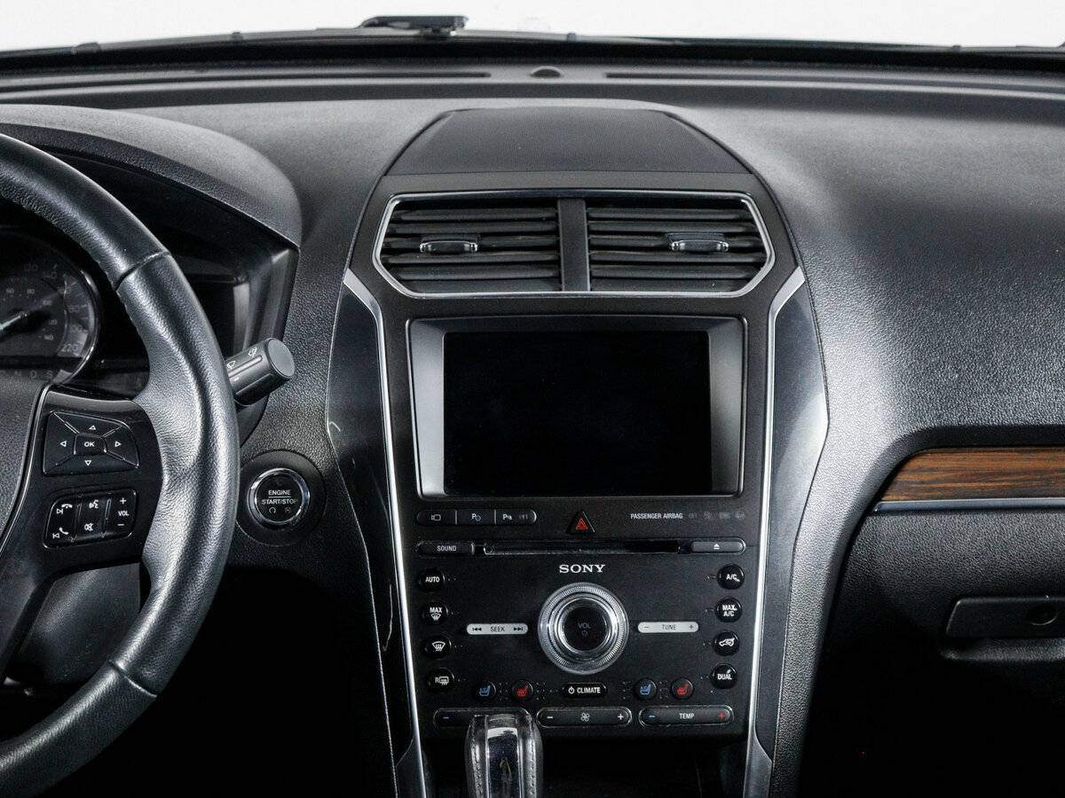 Купить Ford Explorer с пробегом. Фото: #12