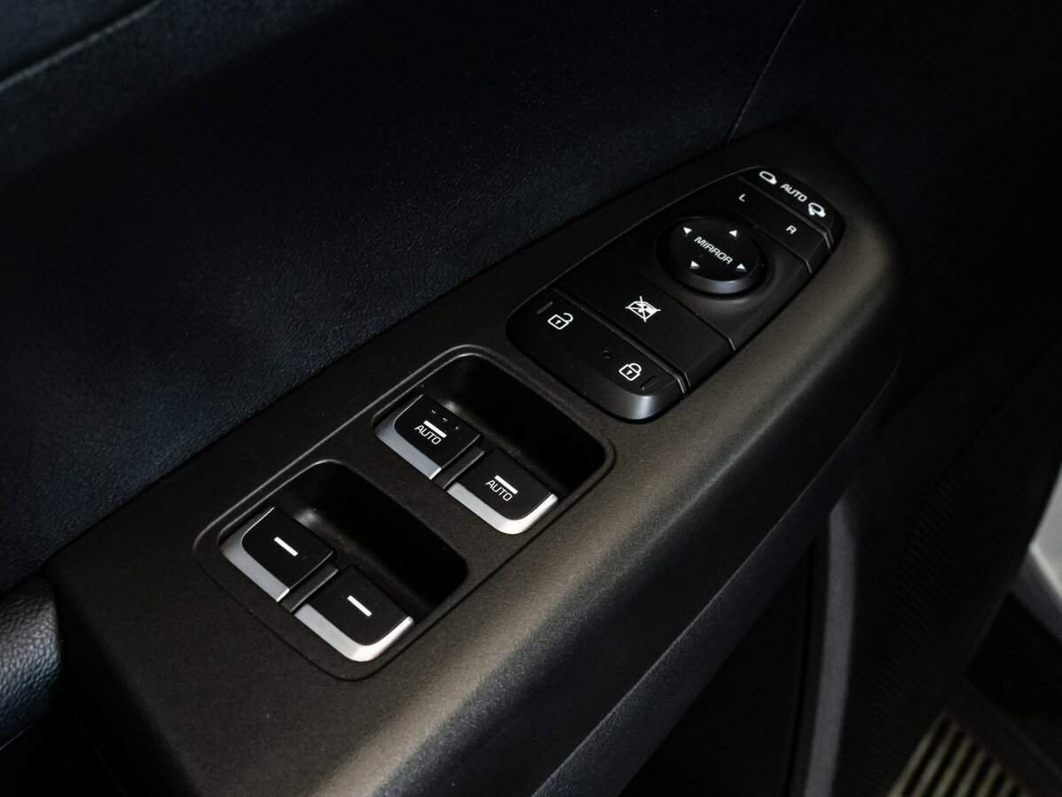 Купить Kia Sportage с пробегом. Фото: #16