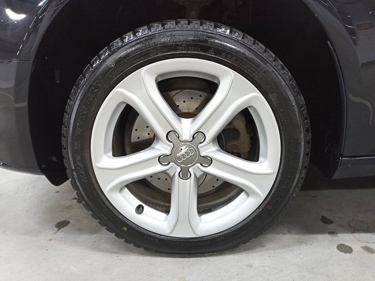 Купить Audi A4 с пробегом. Фото: #17