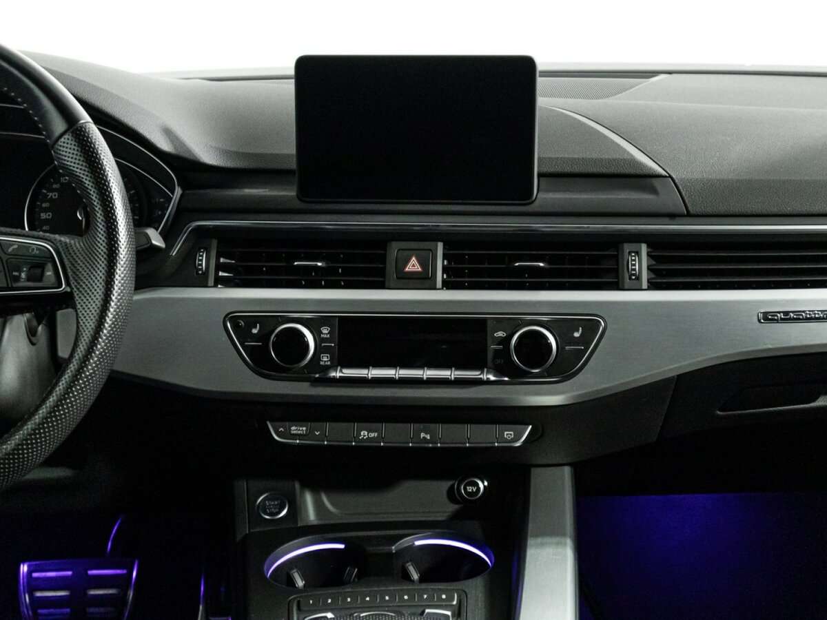 Купить Audi A4 с пробегом. Фото: #13