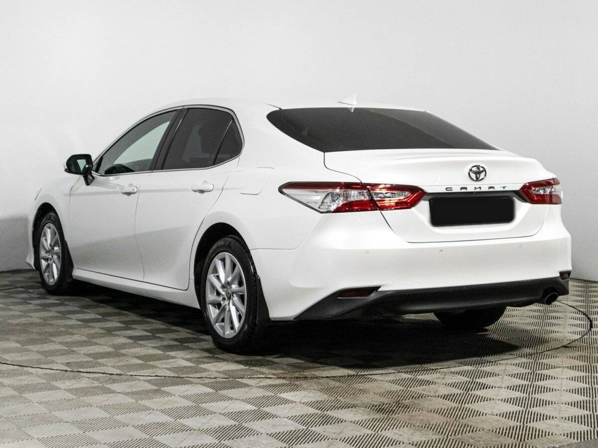 Купить Toyota Camry с пробегом. Фото: #6
