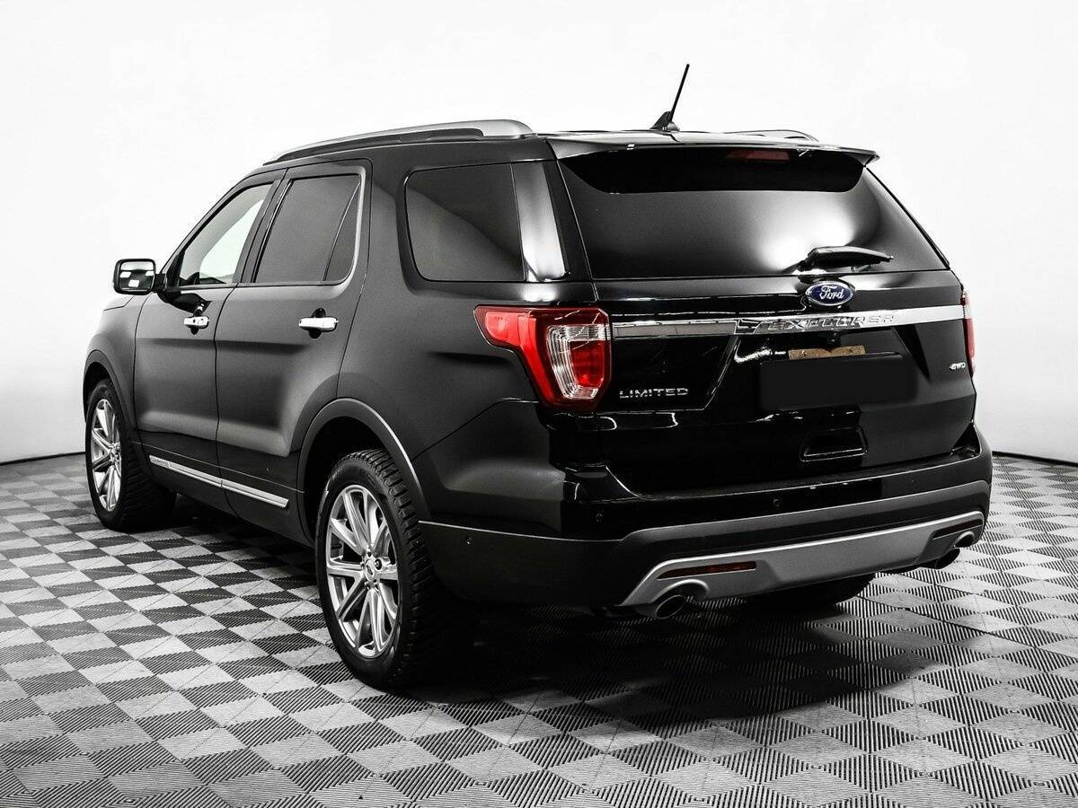 Купить Ford Explorer с пробегом. Фото: #6