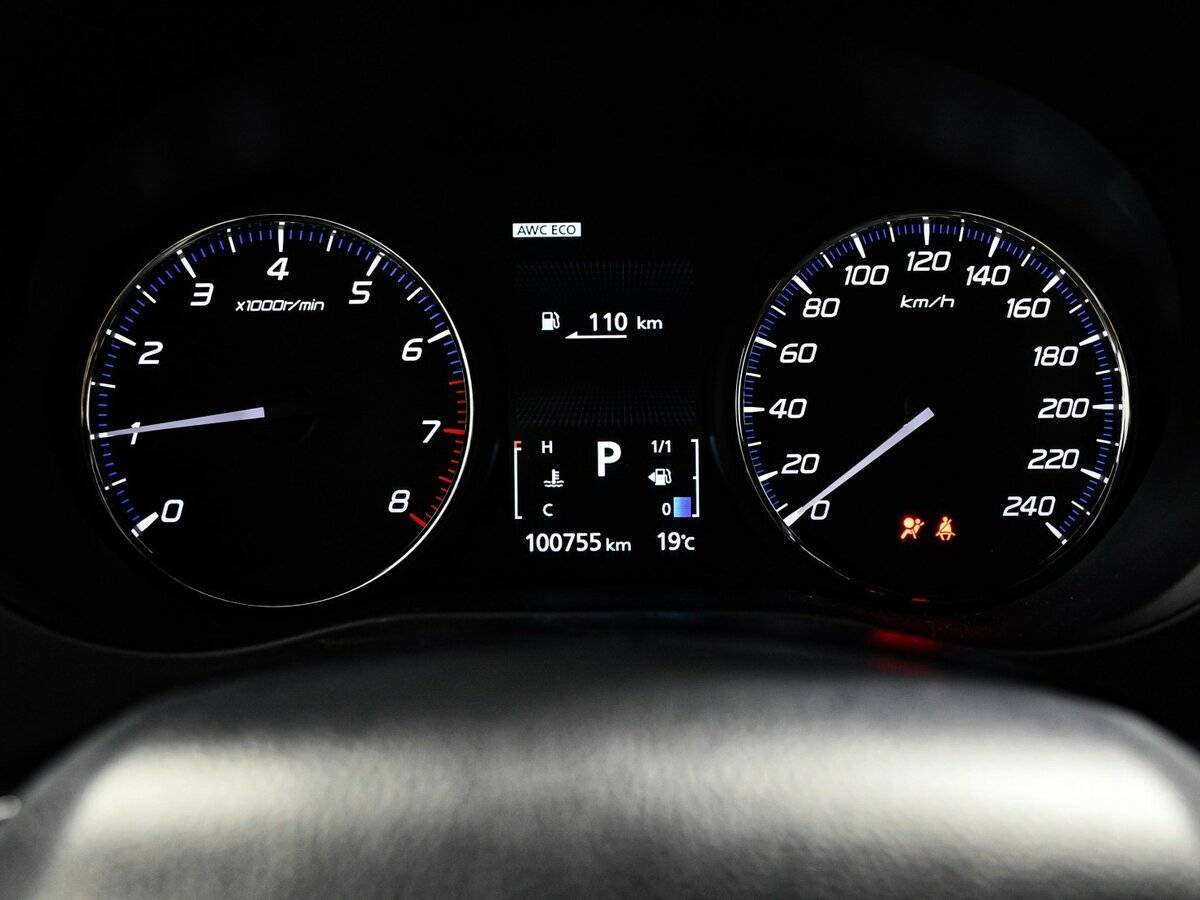 Купить Mitsubishi Outlander с пробегом. Фото: #8