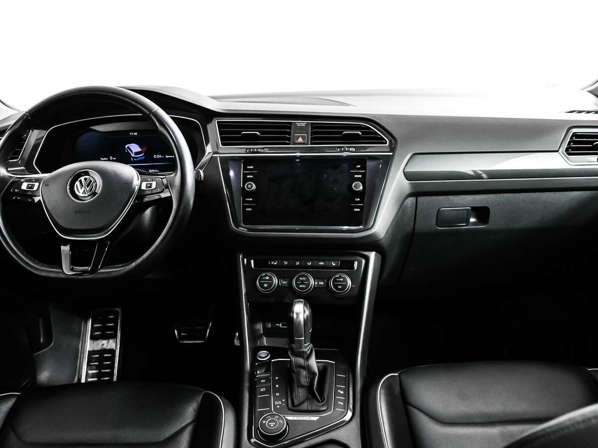 Купить Volkswagen Tiguan с пробегом. Фото: #10