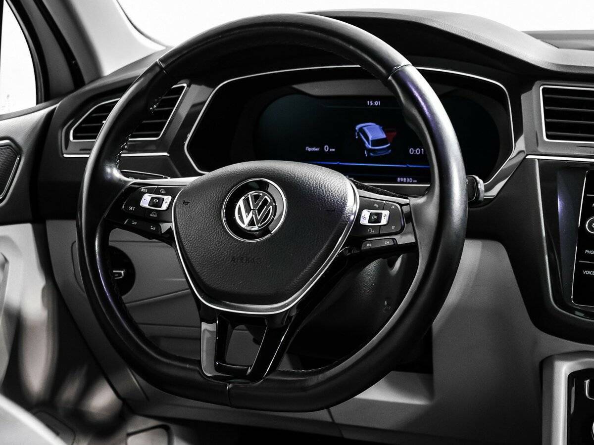 Купить Volkswagen Tiguan с пробегом. Фото: #14