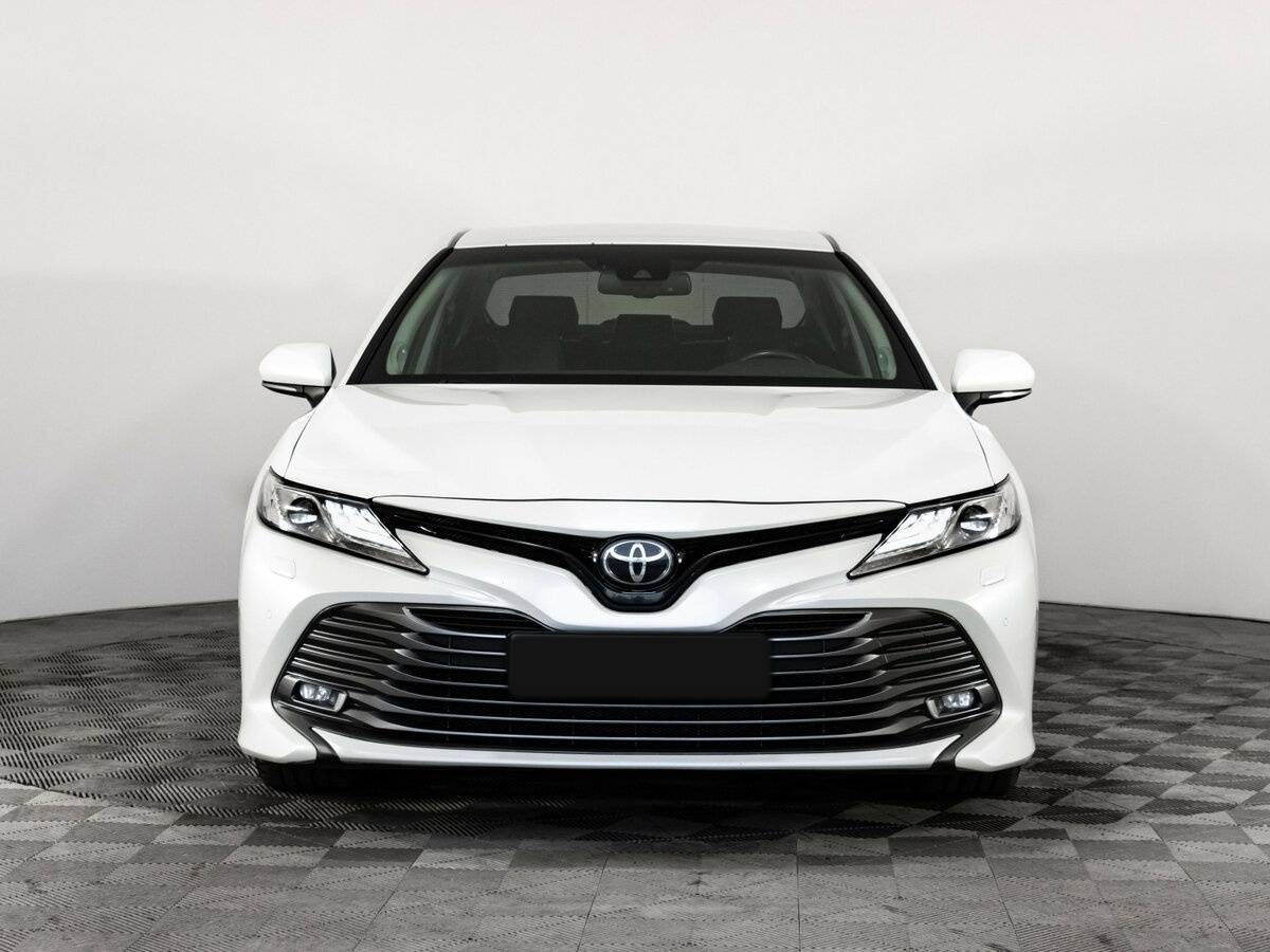 Купить Toyota Camry с пробегом. Фото: #3