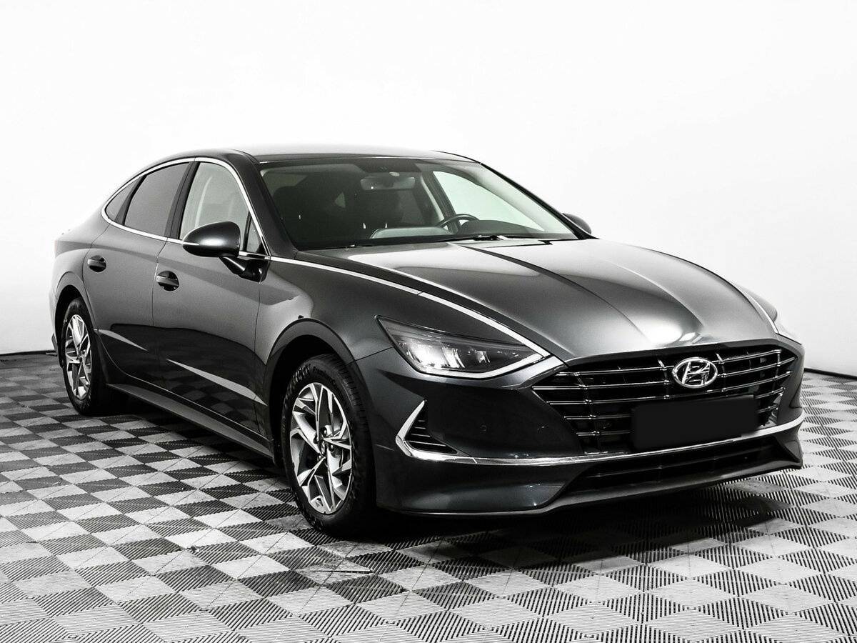 Купить Hyundai Sonata с пробегом. Фото: #2