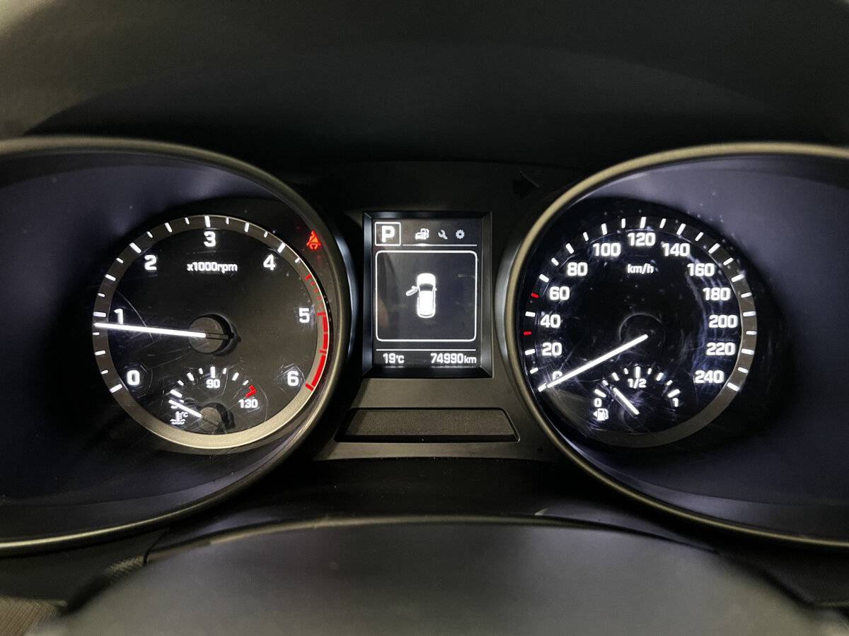 Купить Hyundai Santa Fe с пробегом. Фото: #12