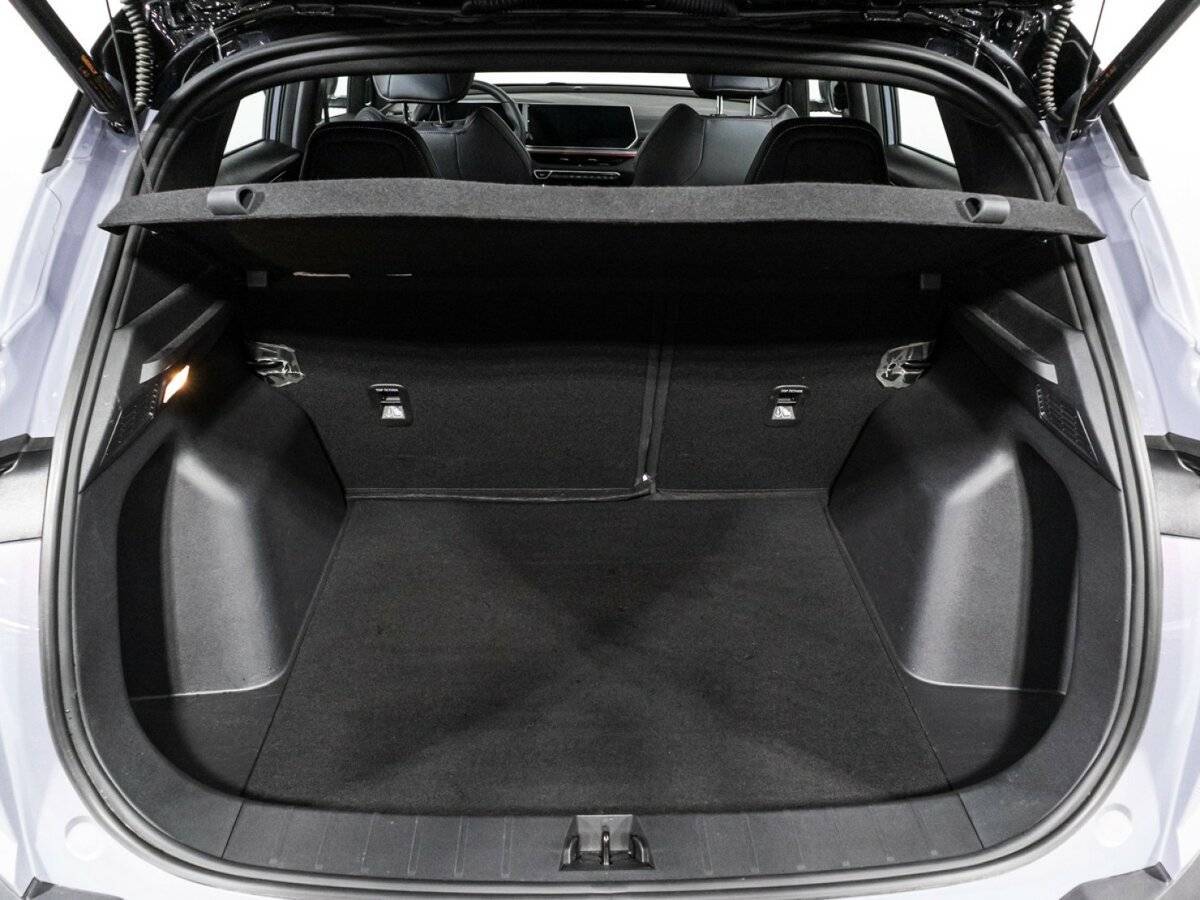 Купить Geely Coolray с пробегом. Фото: #14