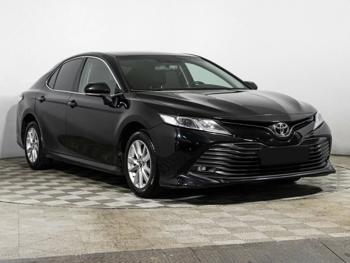 Купить Toyota Camry с пробегом. Фото: #2