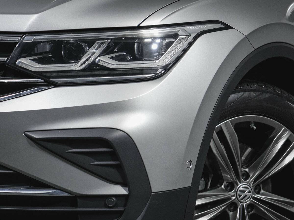 Купить Volkswagen Tiguan с пробегом. Фото: #16