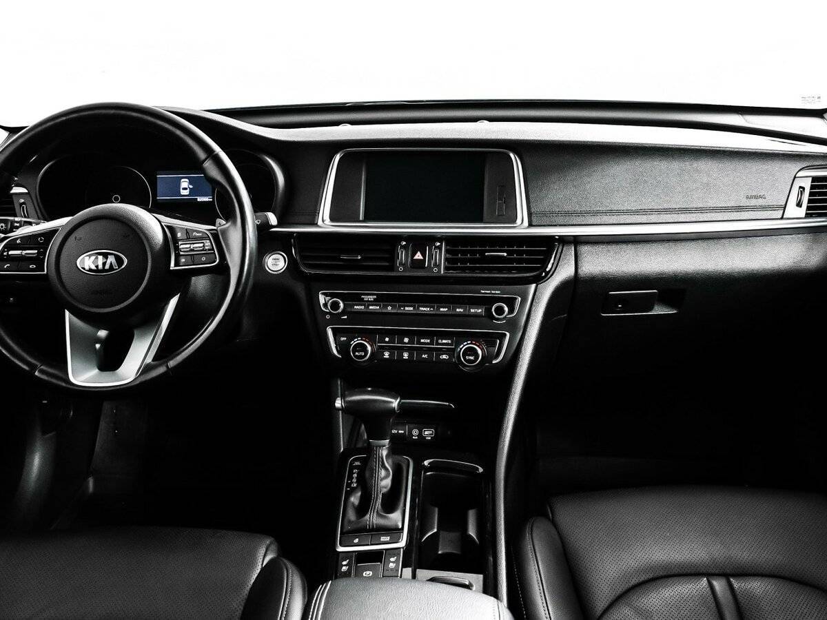 Купить Kia Optima с пробегом. Фото: #10