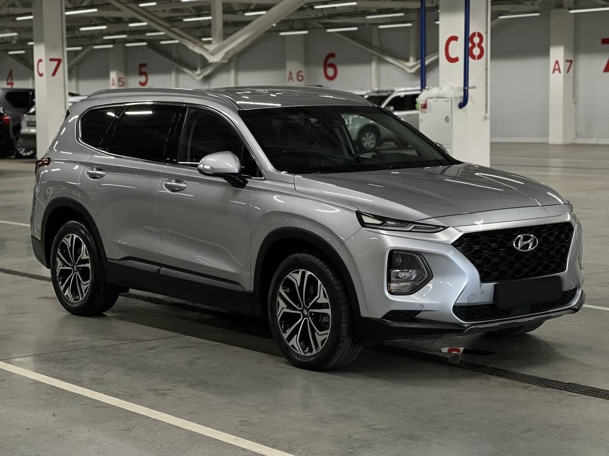 Купить Hyundai Santa Fe с пробегом. Фото: #2
