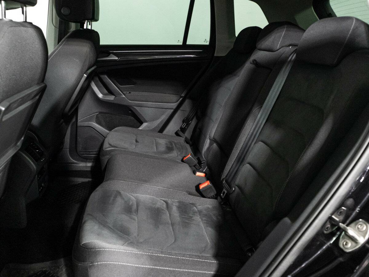 Купить Volkswagen Tiguan с пробегом. Фото: #9