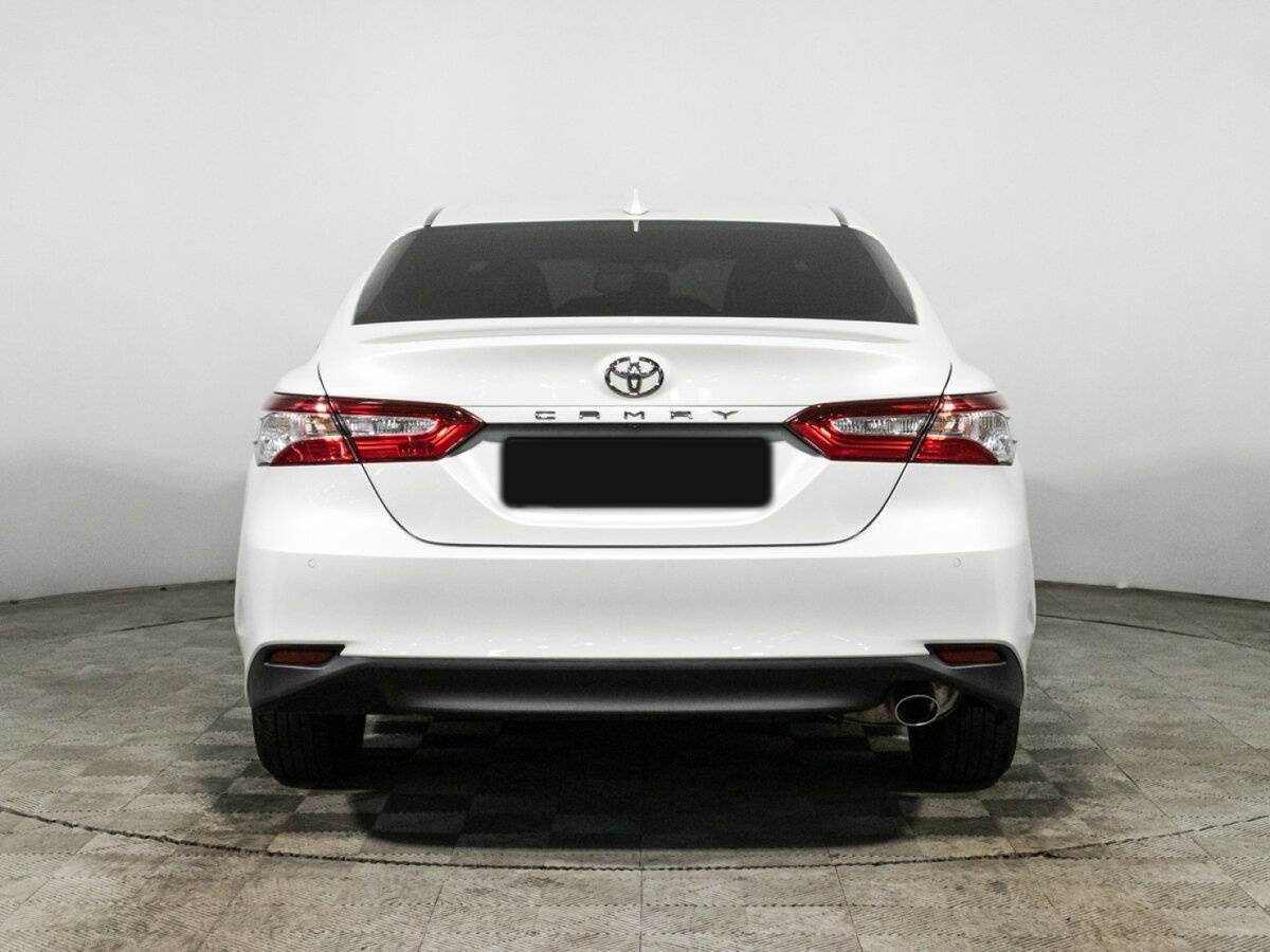 Купить Toyota Camry с пробегом. Фото: #5