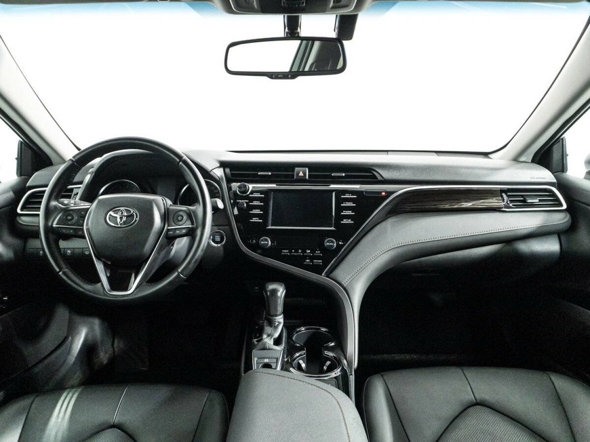 Купить Toyota Camry с пробегом. Фото: #12