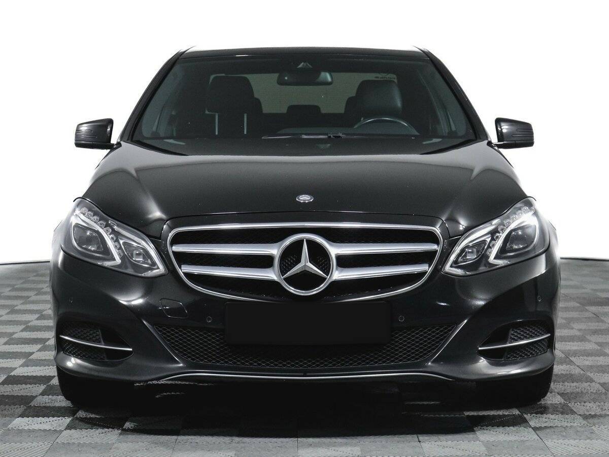 Купить Mercedes-Benz E-Класс с пробегом. Фото: #1
