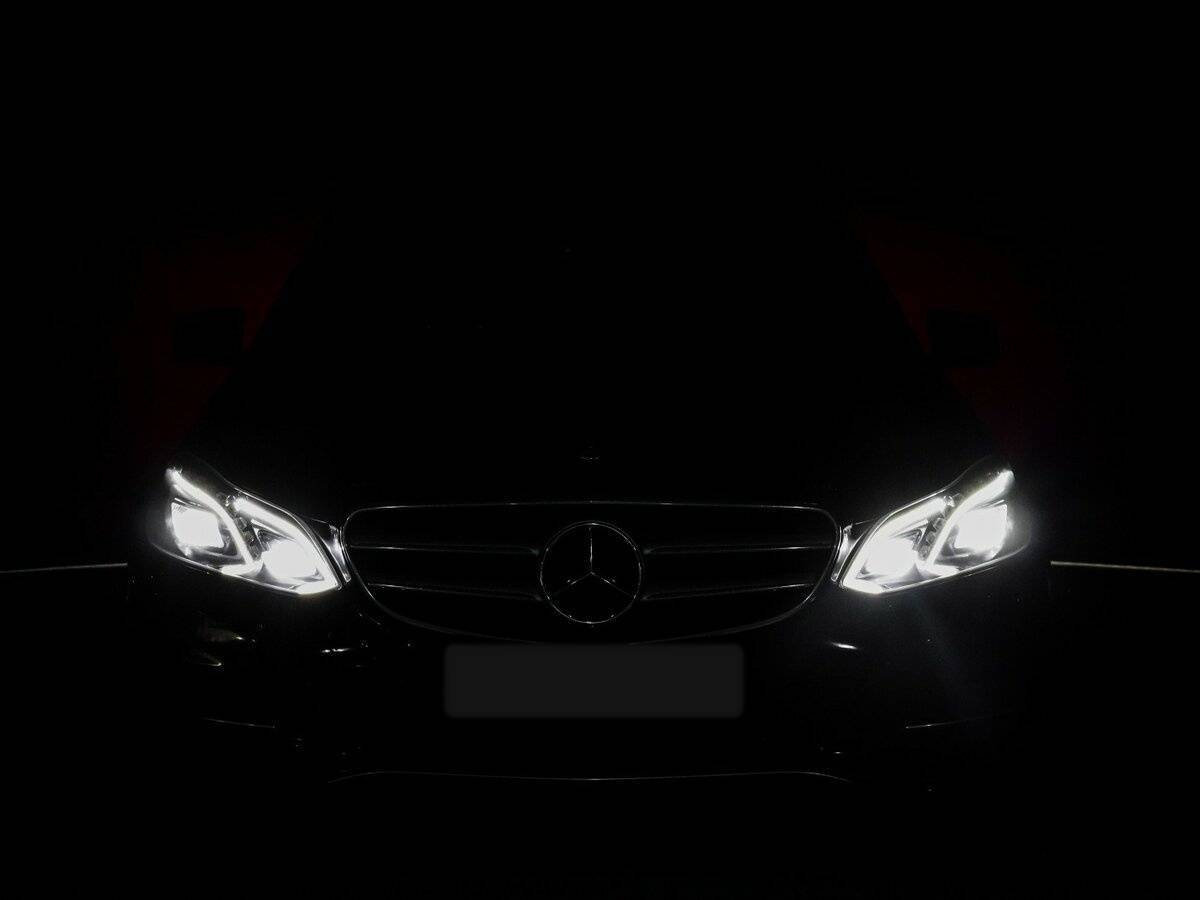 Купить Mercedes-Benz E-Класс с пробегом. Фото: #25