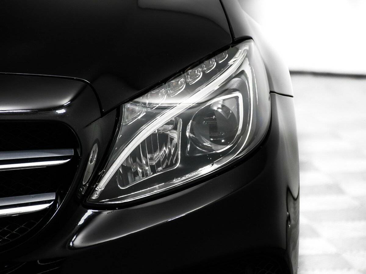 Купить Mercedes-Benz C-Класс с пробегом. Фото: #14