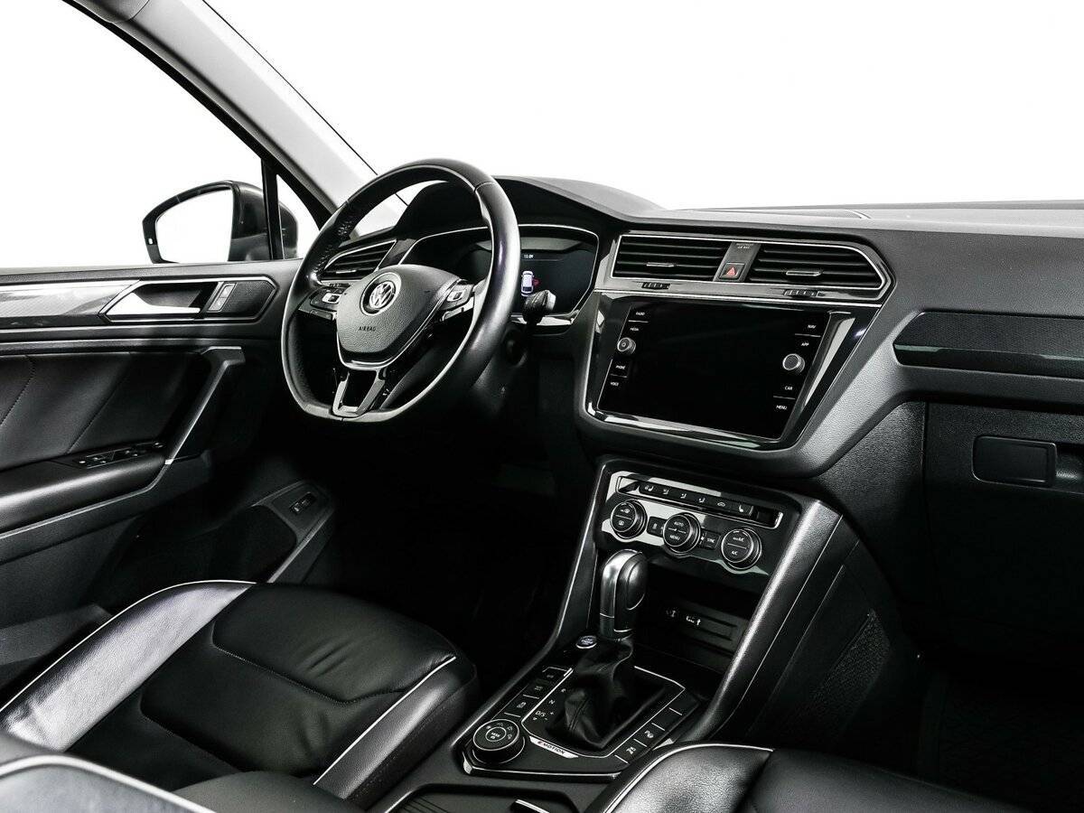 Купить Volkswagen Tiguan с пробегом. Фото: #8