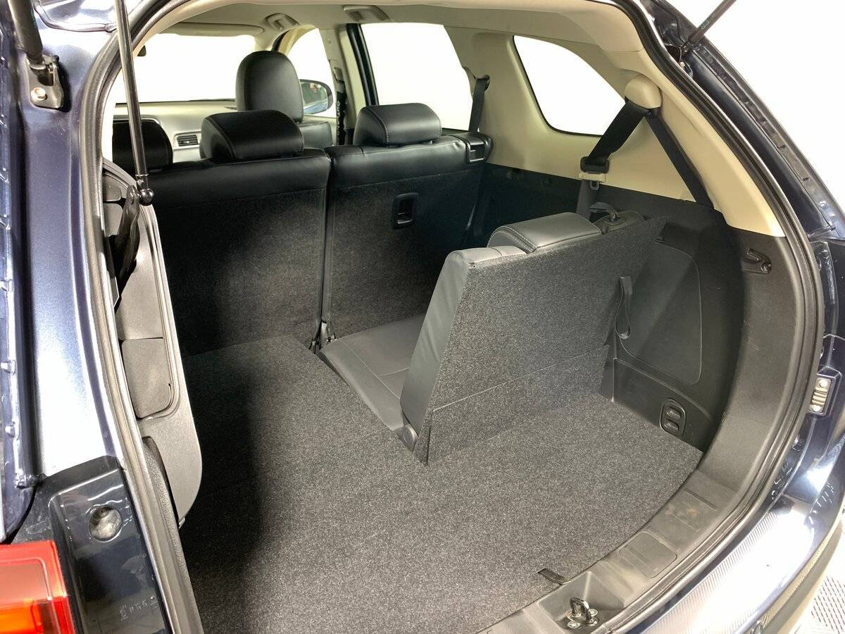 Купить Mitsubishi Outlander с пробегом. Фото: #17