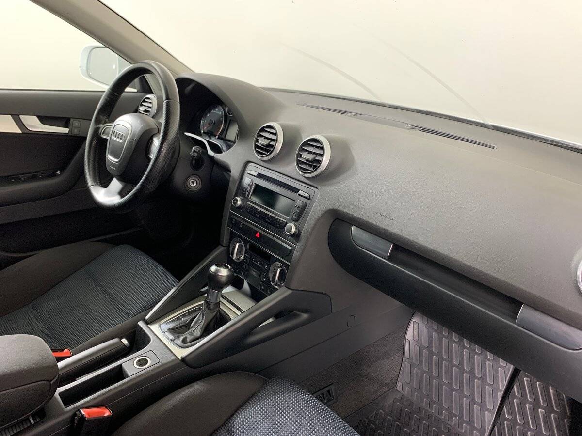 Купить Audi A3 с пробегом. Фото: #12