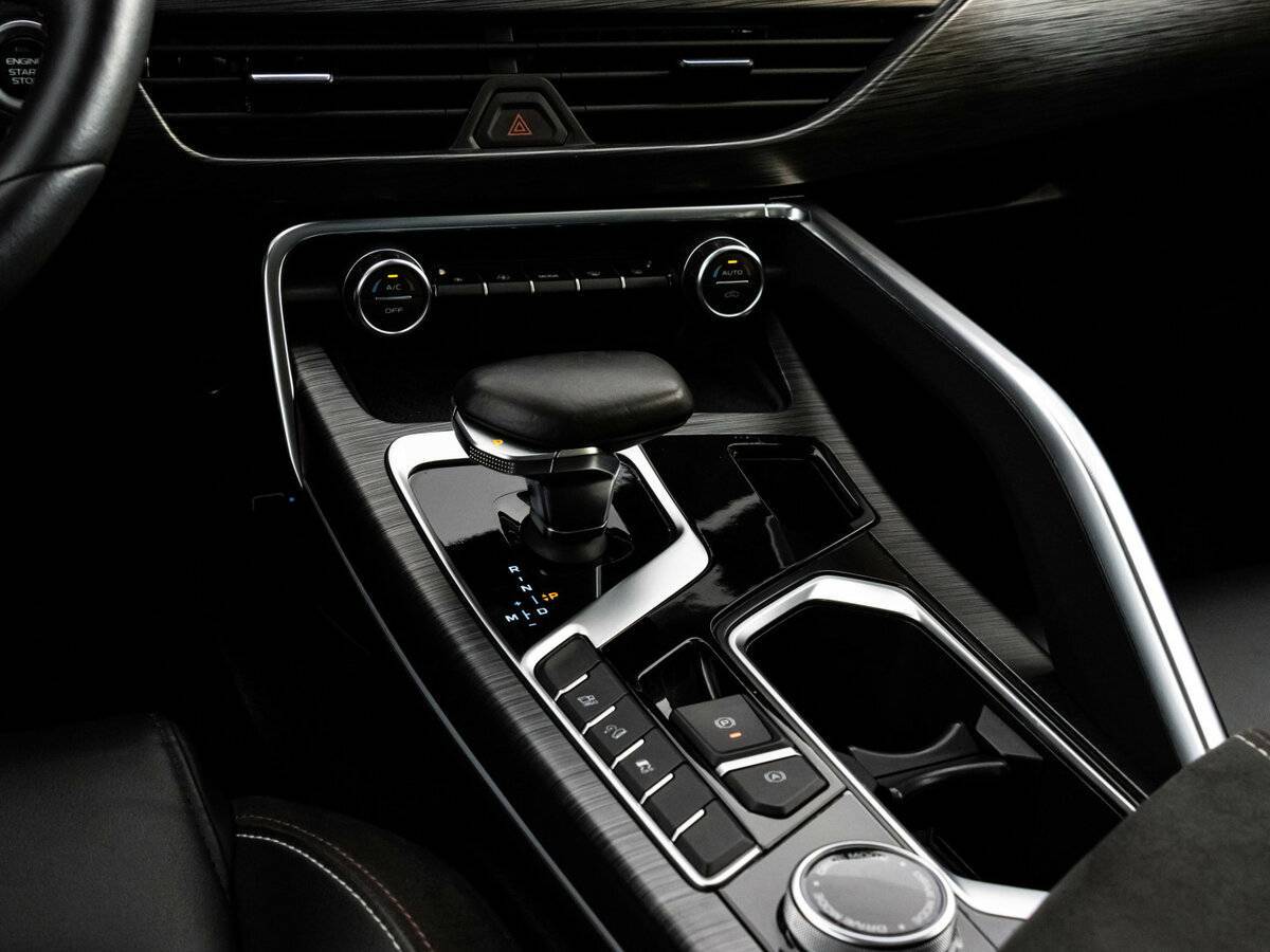 Купить Geely Tugella с пробегом. Фото: #9