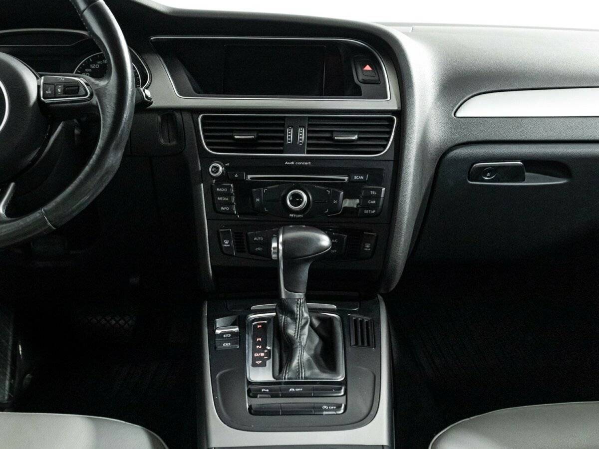 Купить Audi A4 с пробегом. Фото: #13