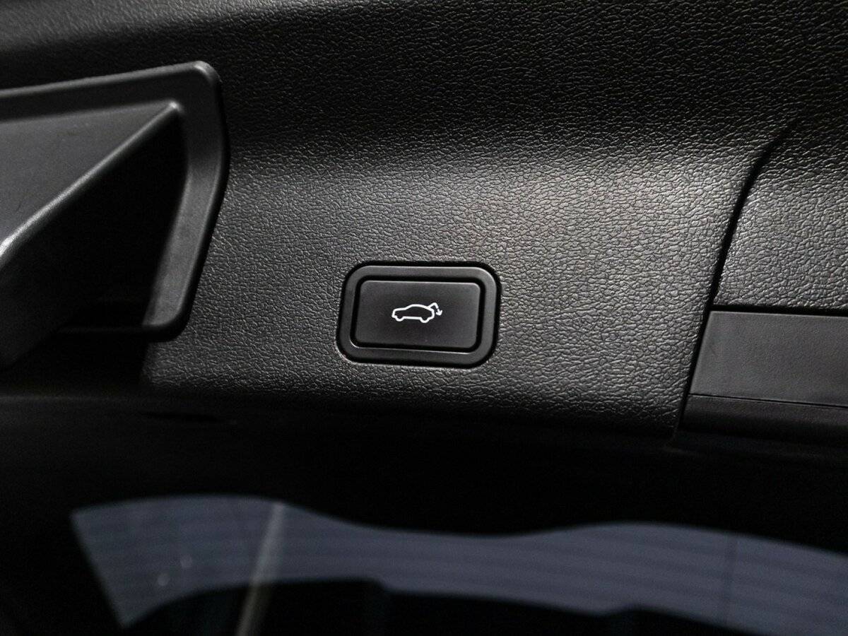 Купить Geely Atlas Pro с пробегом. Фото: #15