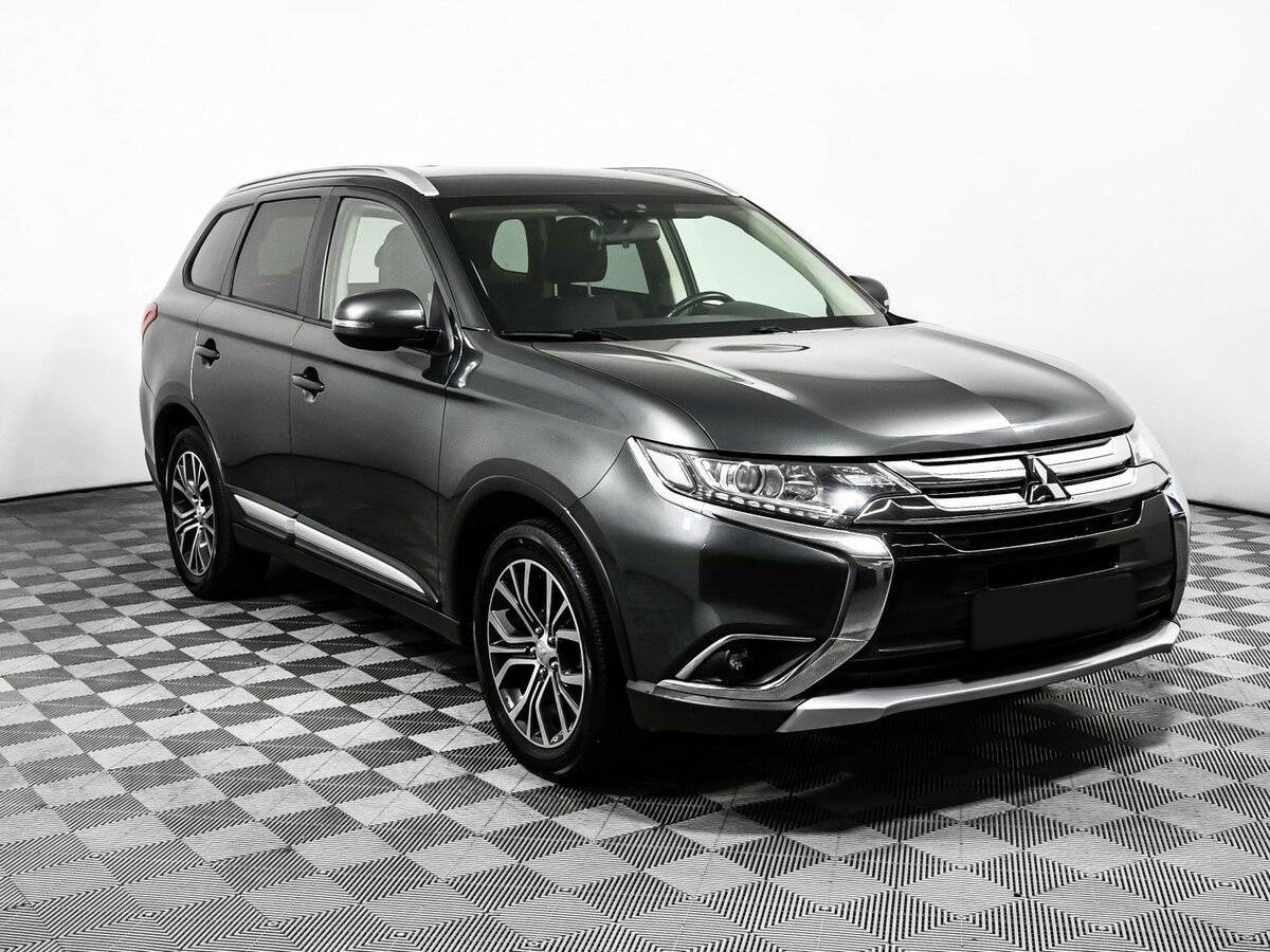 Купить Mitsubishi Outlander с пробегом. Фото: #2