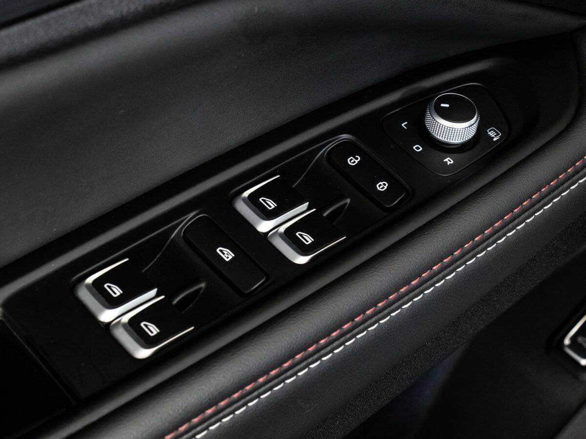 Купить Geely Tugella с пробегом. Фото: #21