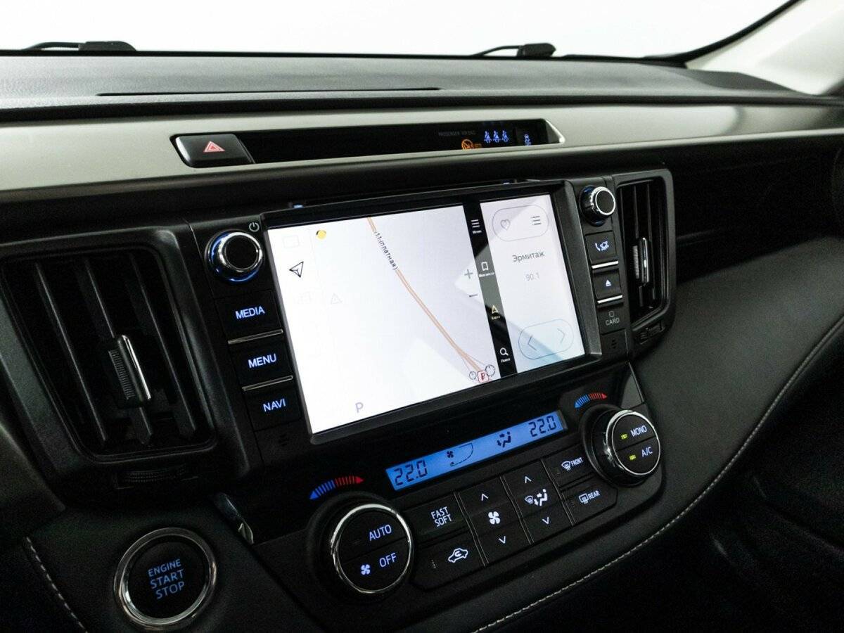 Купить Toyota RAV4 с пробегом. Фото: #18