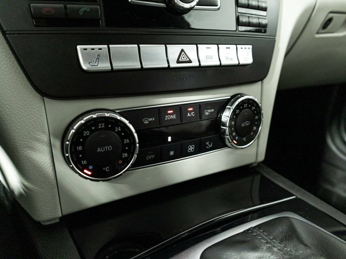 Купить Mercedes-Benz C-Класс с пробегом. Фото: #15