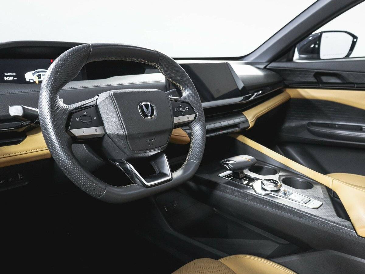 Купить Changan UNI-V с пробегом. Фото: #10