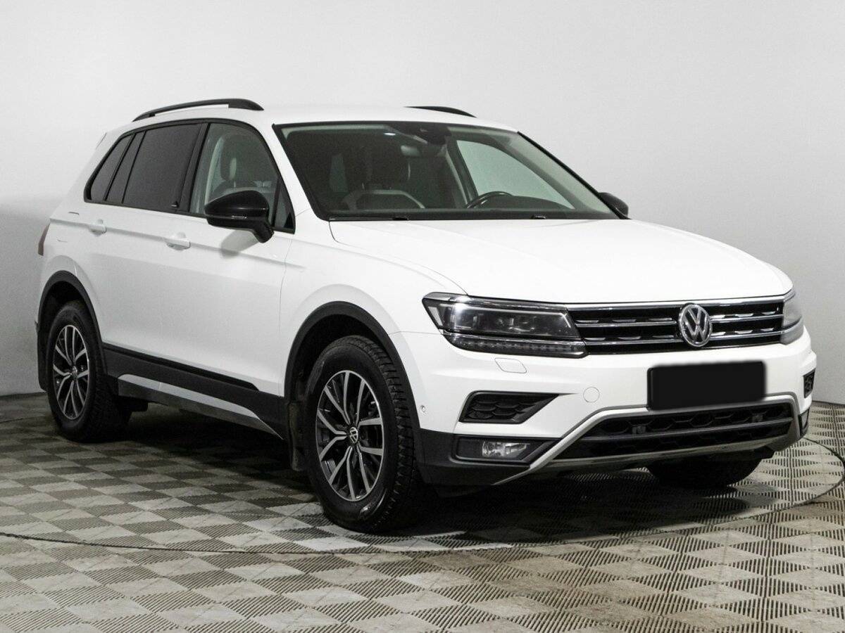 Купить Volkswagen Tiguan с пробегом. Фото: #2